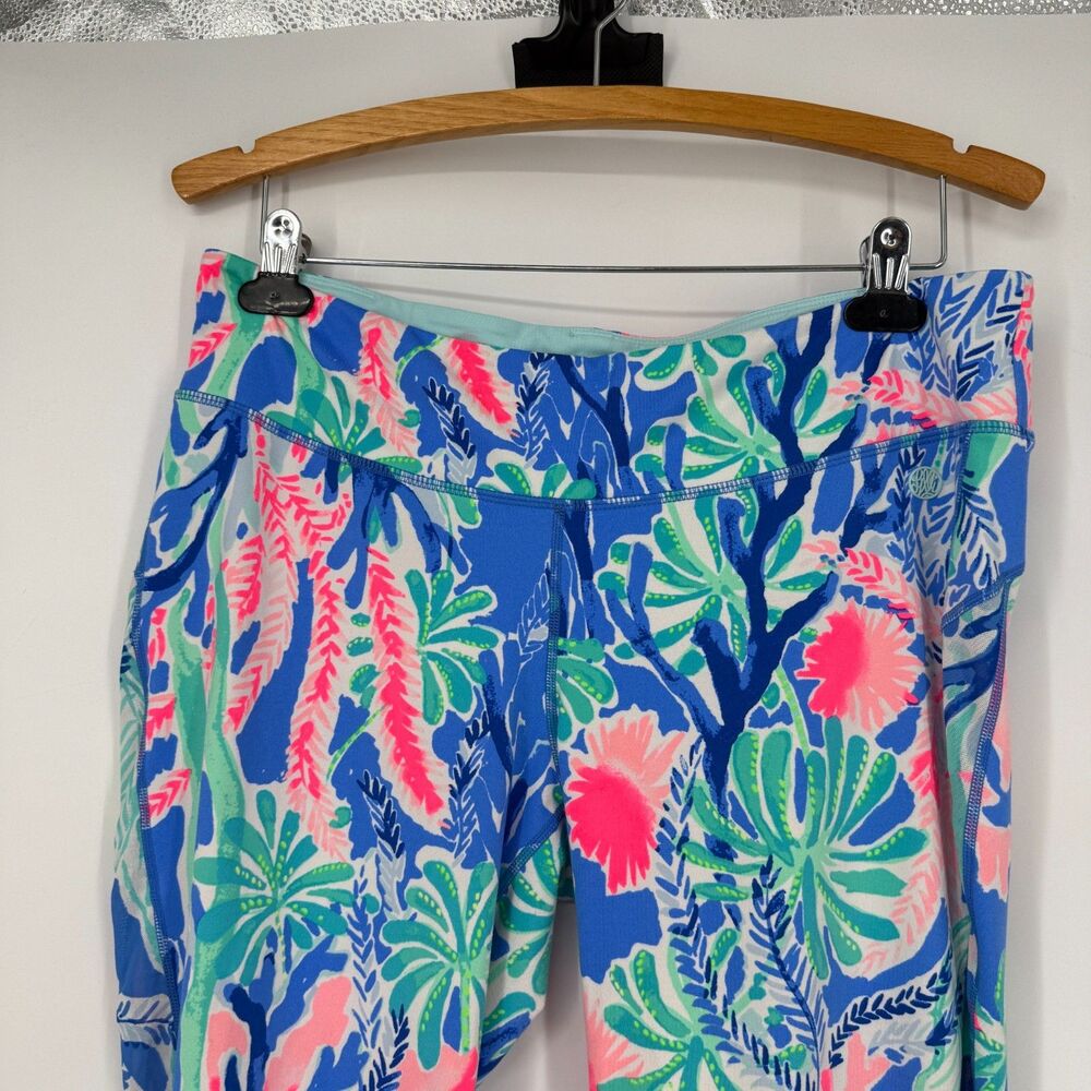 Lilly Pulitzer Luxletic Legging Women XL Blue Weekender Crop Tropical Coastal - Picture 2 of 13